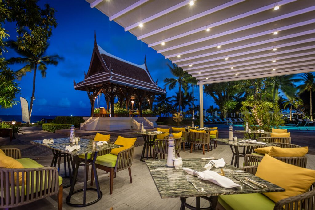 Coast Beach Club & Bistro