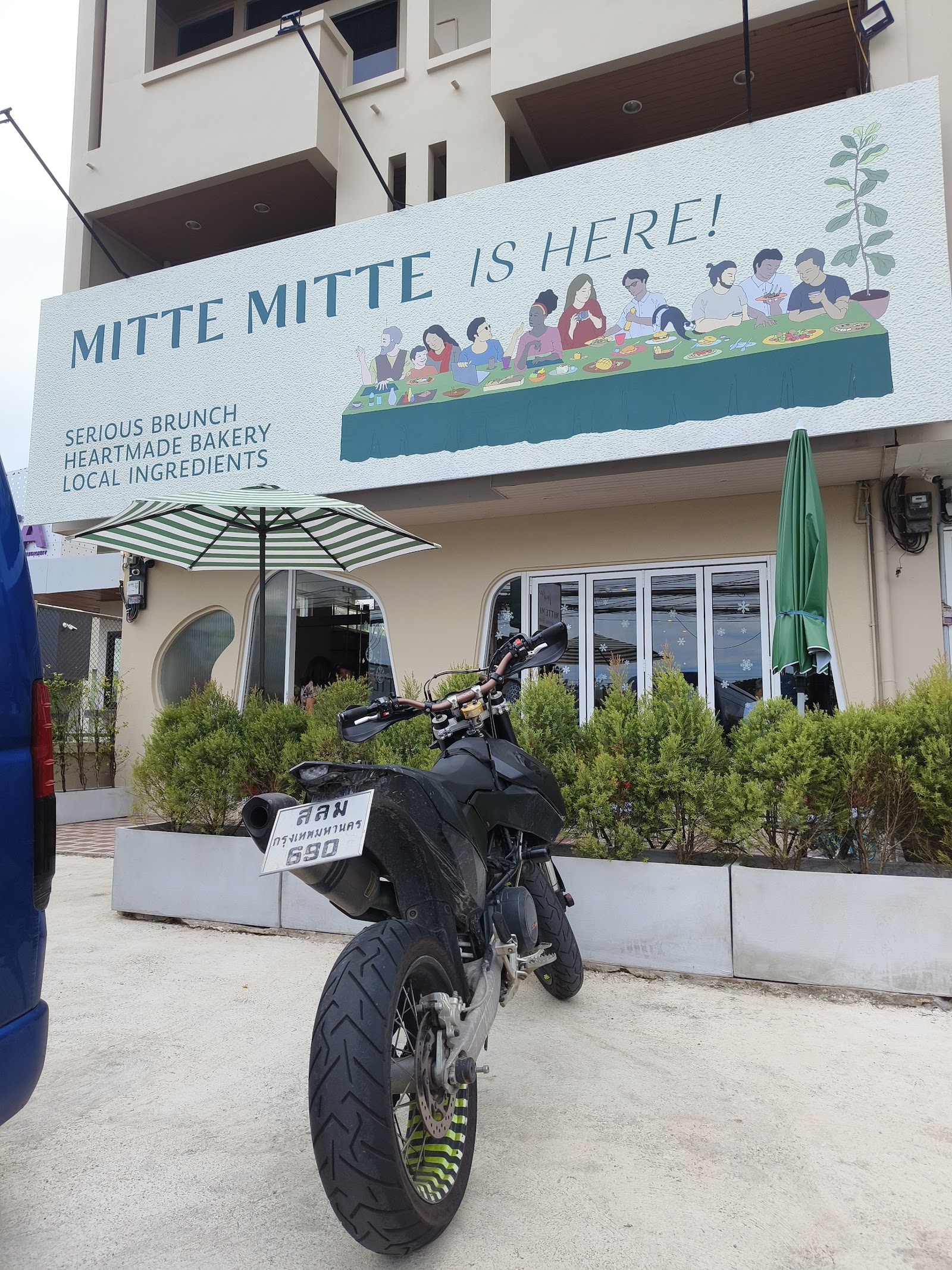 MITTE MITTE Huahin – Café & Brunch