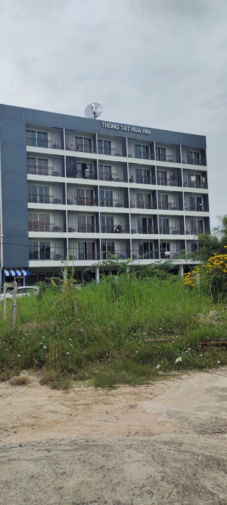 Thong Tat Serviced Apartments