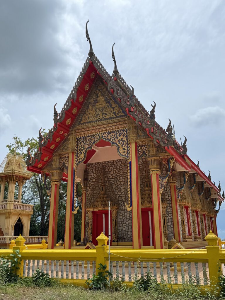 Wat Rajaya Tanabaphot (Wat Khao Ton Kate)